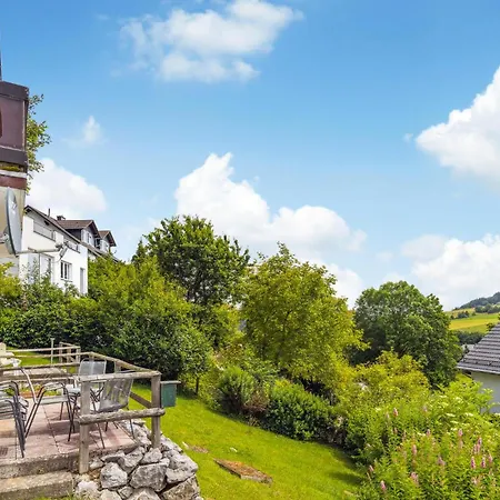 In Upland Apartament